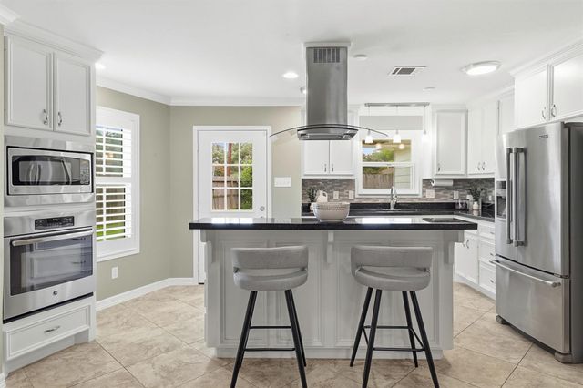 1734 Knightwick Drive, Houston, TX 77008