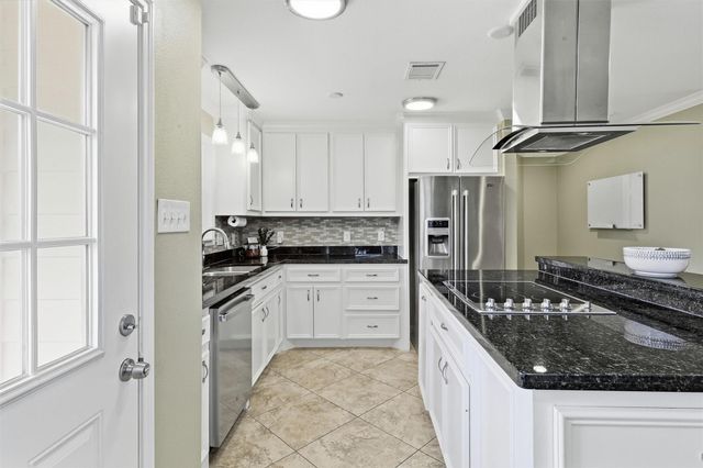 1734 Knightwick Drive, Houston, TX 77008