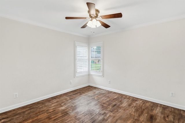1734 Knightwick Drive, Houston, TX 77008
