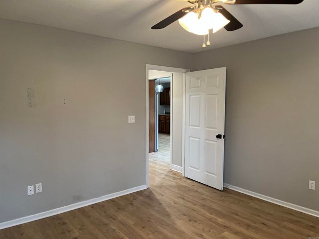 5705 S 27th, Paragould, AR 72450