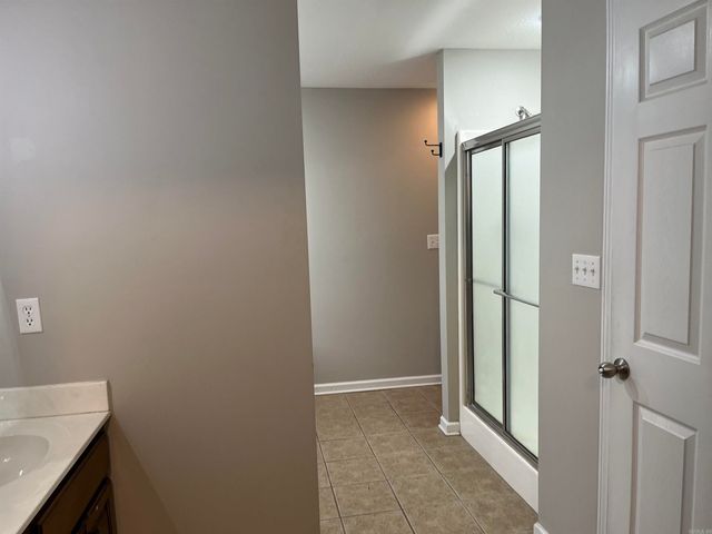 5705 S 27th, Paragould, AR 72450