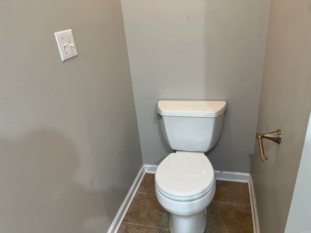 5705 S 27th, Paragould, AR 72450