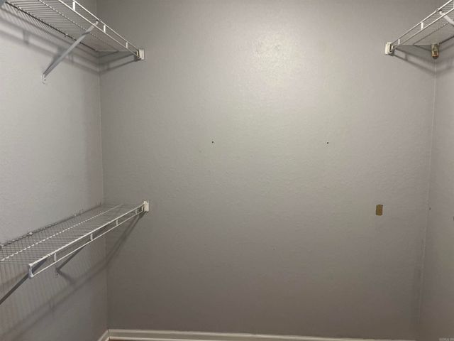 5705 S 27th, Paragould, AR 72450