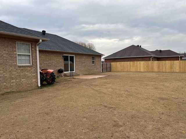 5705 S 27th, Paragould, AR 72450