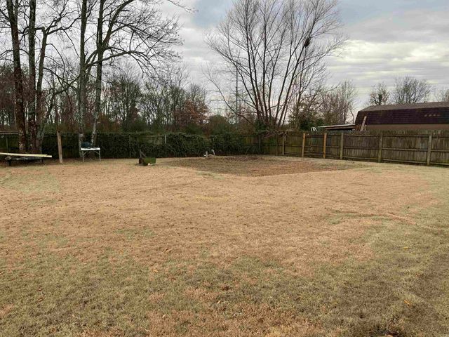 5705 S 27th, Paragould, AR 72450