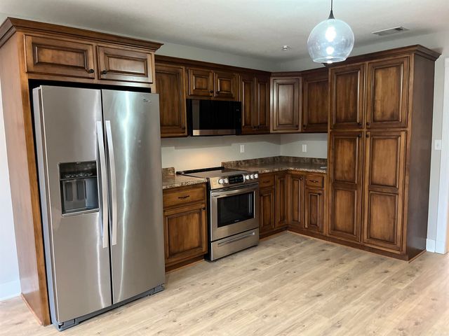 5705 S 27th, Paragould, AR 72450