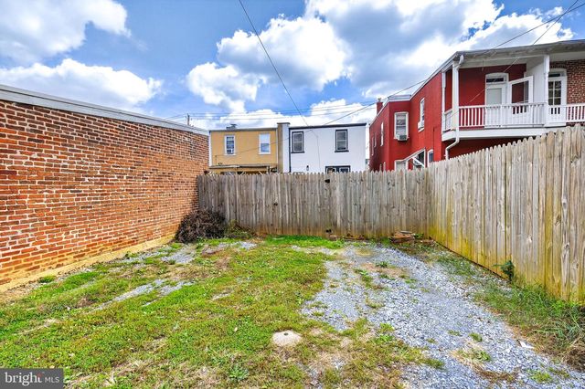 718 N PINE ST, Lancaster, PA 17603