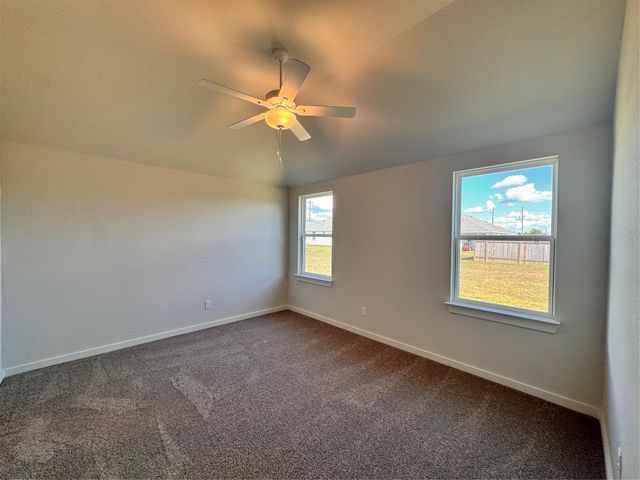 135 County Road 51030, Cleveland, TX 77327