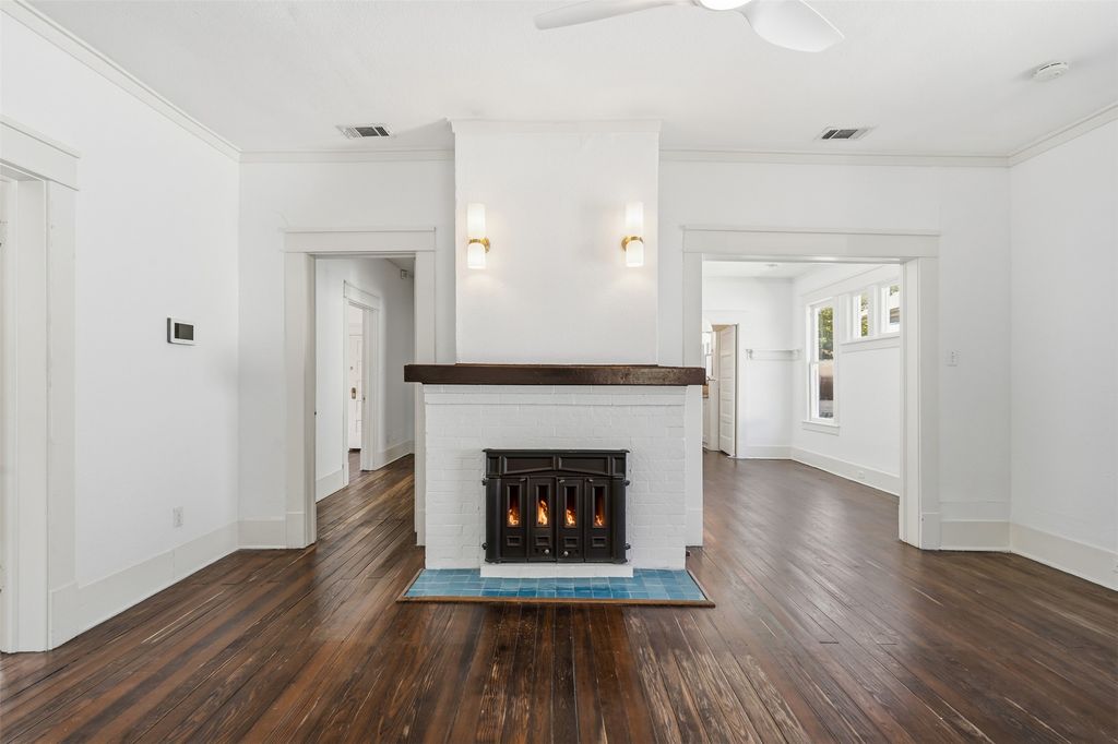 1932 5th Avenue, Fort Worth, TX 76110 — photo 4