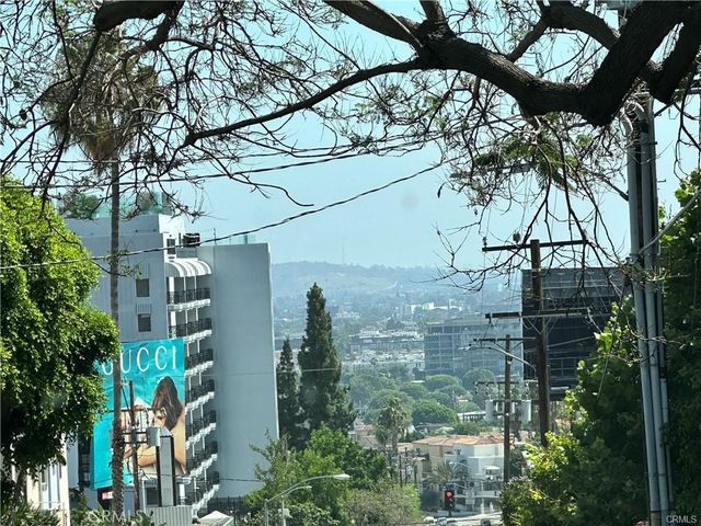 1204 N Clark, West Hollywood, CA 90069