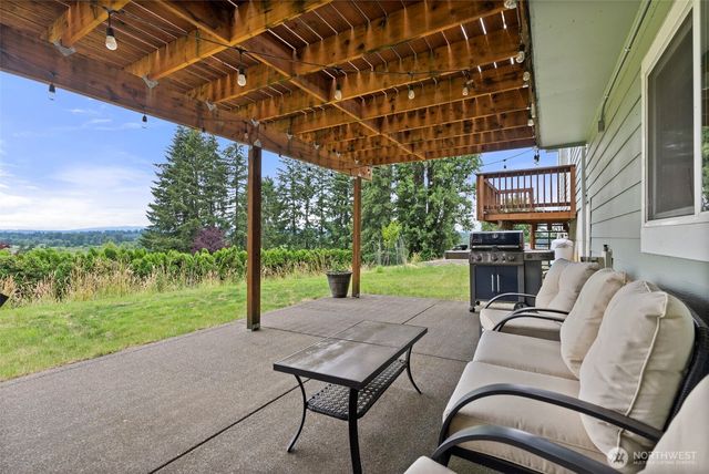 233 Devereese Road, Chehalis, WA 98532