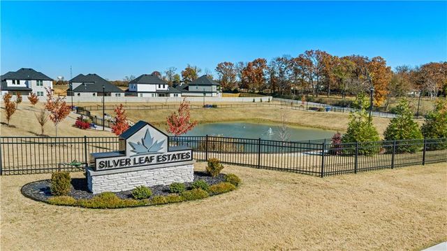 1810 Peacock Road, Centerton, AR 72719