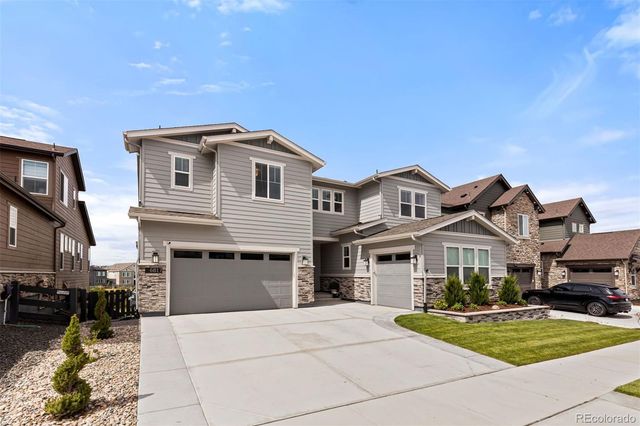 6817 Crossbridge Circle, Castle Pines, CO 80108