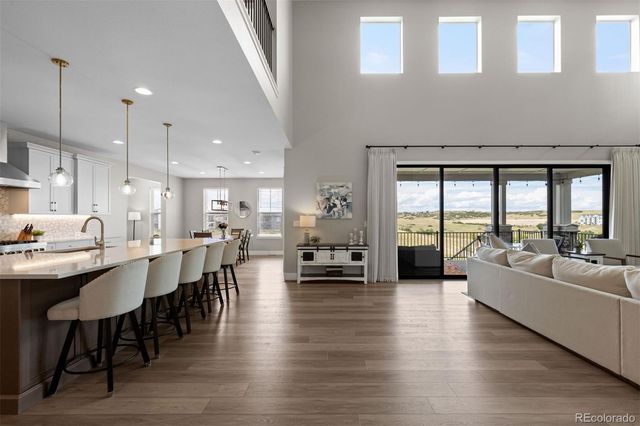 6817 Crossbridge Circle, Castle Pines, CO 80108