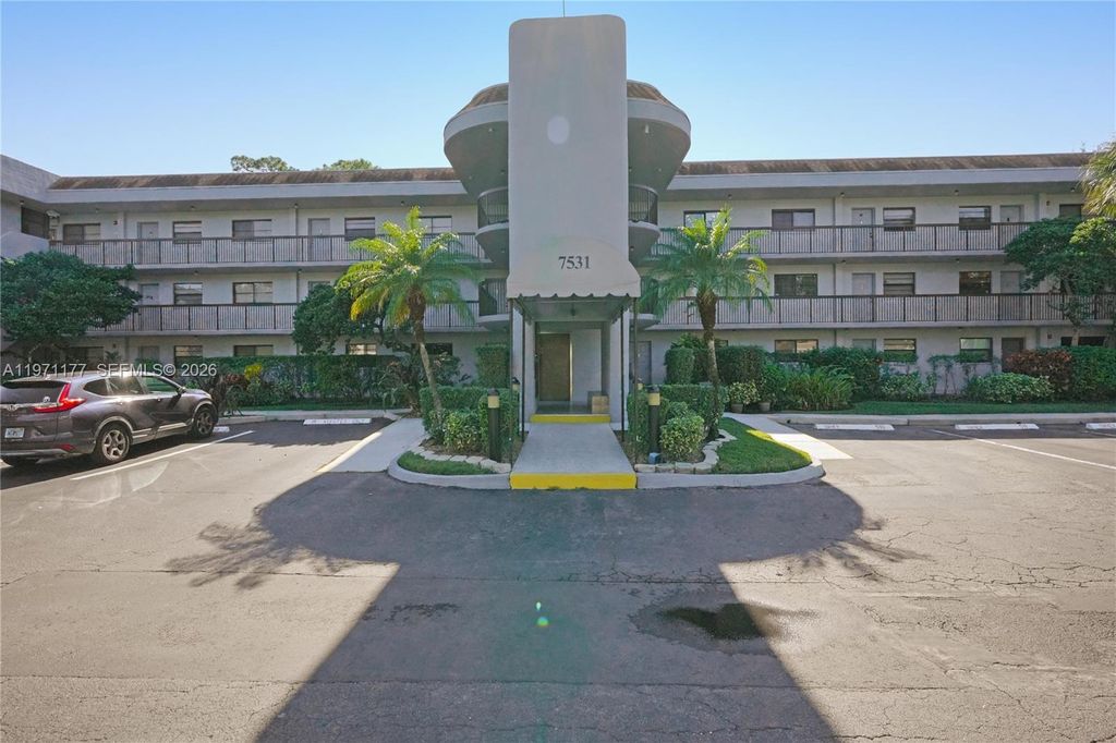 7531 NW 79th Avenue 205, Tamarac, FL 33321