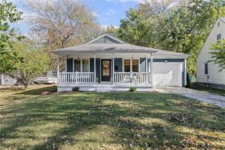 919 S Ash Street, Ottawa, KS 66067