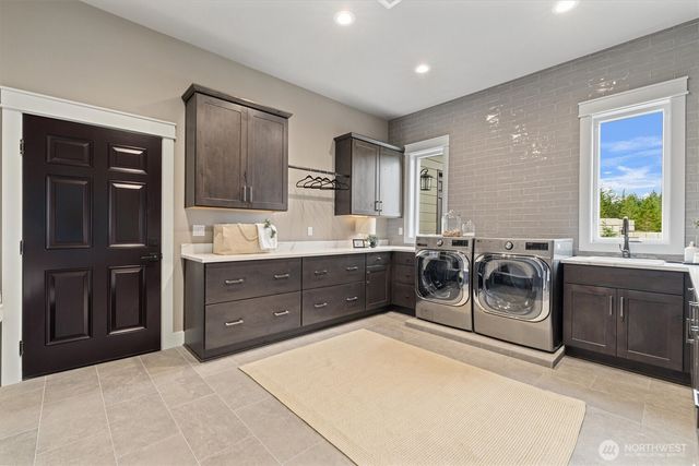 151 E Windy Ridge Lane, Belfair, WA 98528