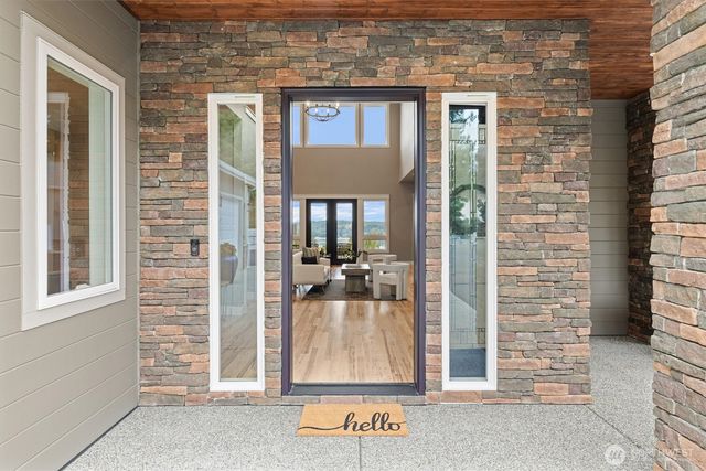 151 E Windy Ridge Lane, Belfair, WA 98528
