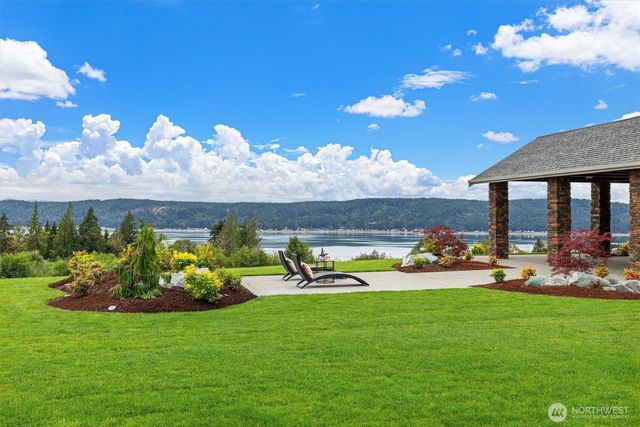 151 E Windy Ridge Lane, Belfair, WA 98528