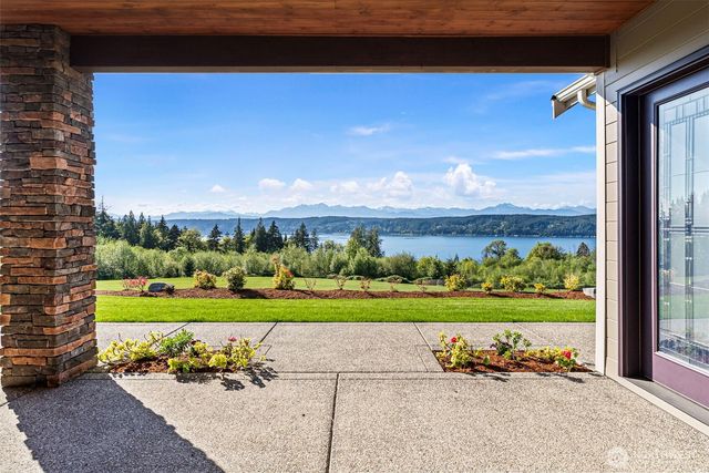 151 E Windy Ridge Lane, Belfair, WA 98528