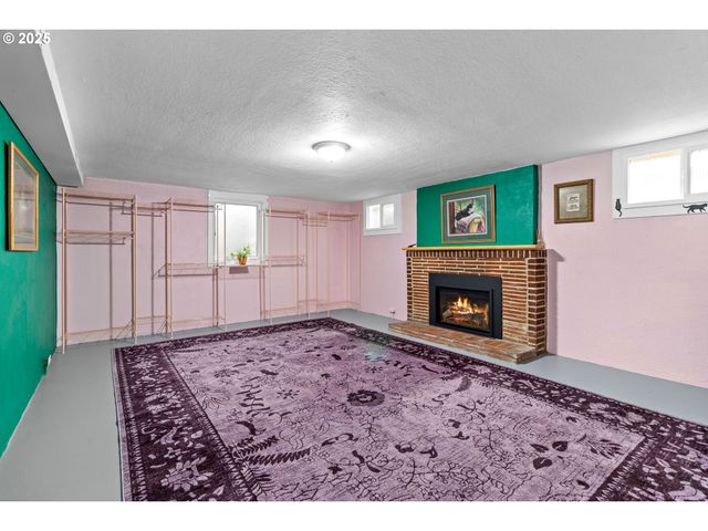 4703 N WILLAMETTE Blvd, Portland, OR 97203