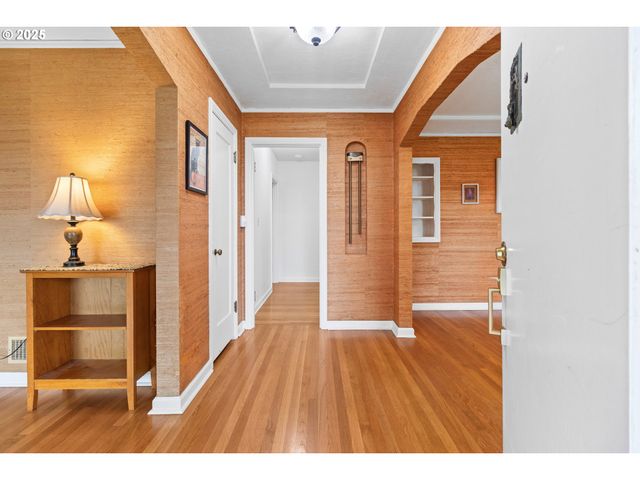 4703 N WILLAMETTE Blvd, Portland, OR 97203