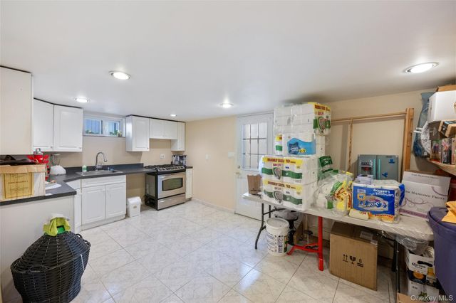 319 Rintin Street, Franklin Square, NY 11010