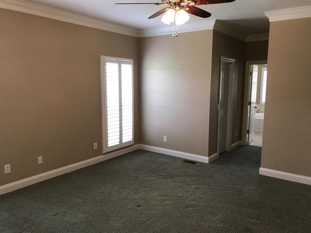 379 Bell Dr, W, Winchester, TN 37398
