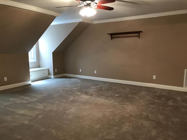 379 Bell Dr, W, Winchester, TN 37398