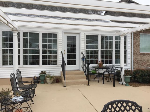 379 Bell Dr, W, Winchester, TN 37398