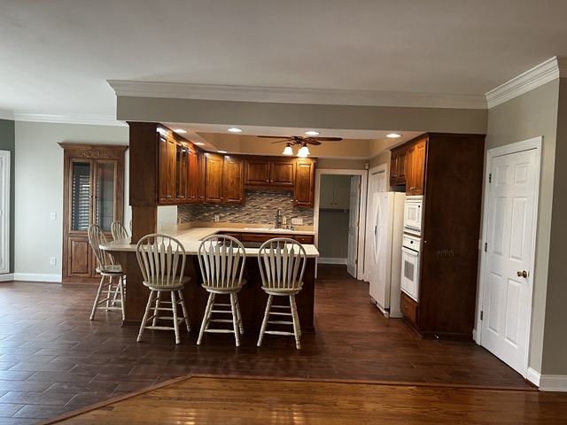 379 Bell Dr, W, Winchester, TN 37398