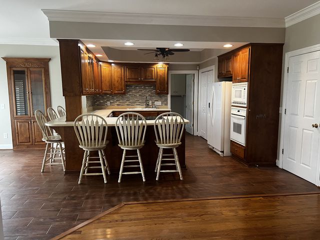 379 Bell Dr, W, Winchester, TN 37398