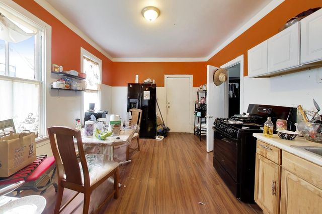 1645 N Central Park Avenue, Chicago, IL 60647