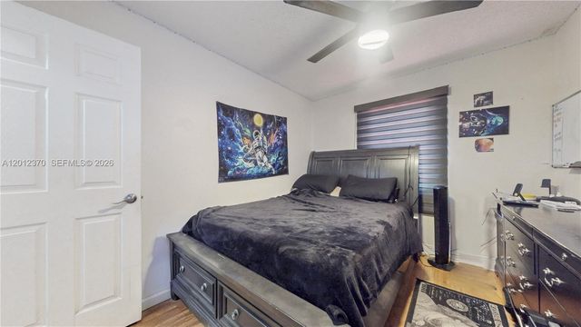 3859 SW 99th Ave 8, Miami, FL 33165