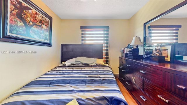3859 SW 99th Ave 8, Miami, FL 33165