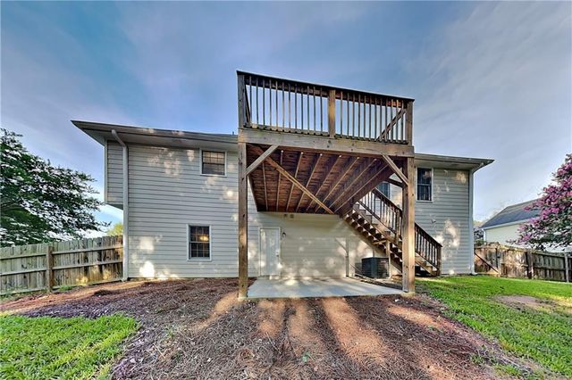 2290 Huntington Drive, Loganville, GA 30052
