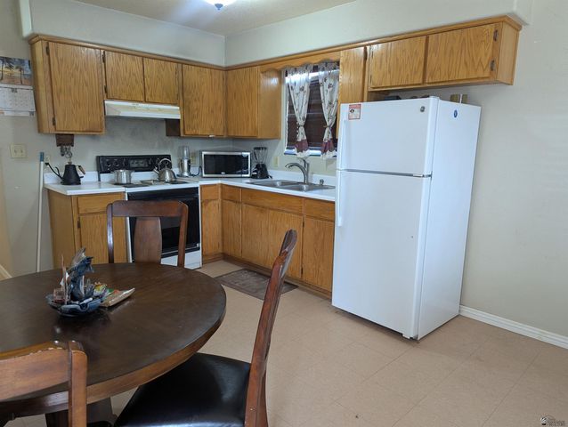 15816 W LEMON DR, Somerton, AZ 85350