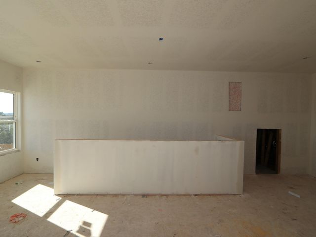 350 Bishop Wood RD, Dripping Springs, TX 78620