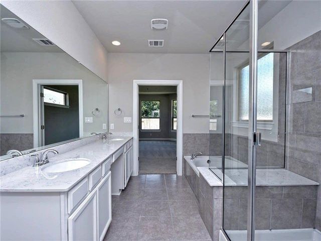 858 Kenney Fort XING, Round Rock, TX 78665