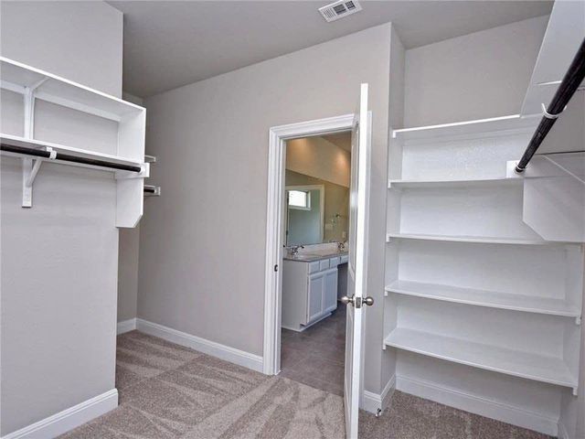 858 Kenney Fort XING, Round Rock, TX 78665