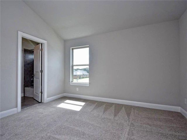 858 Kenney Fort XING, Round Rock, TX 78665