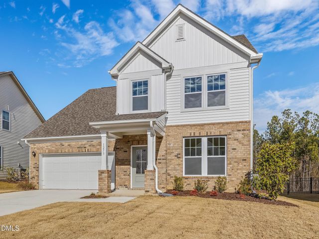 504 Hipwood Drive, Zebulon, NC 27597