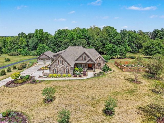 4754 Endwell Road, Gibsonville, NC 27249