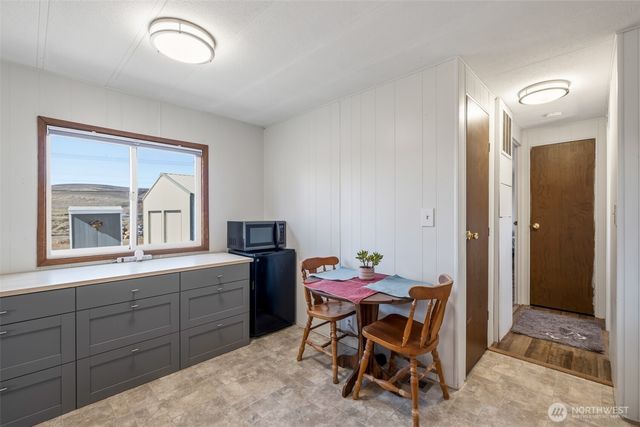 17169 Road B NW, Ephrata, WA 98823