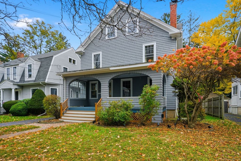 48 Walkley Road, West Hartford, CT 06119