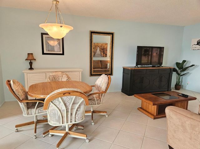 2520 Dudley Drive E J, West Palm Beach, FL 33415