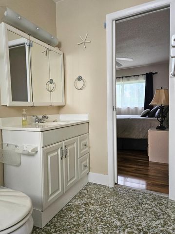 2520 Dudley Drive E J, West Palm Beach, FL 33415