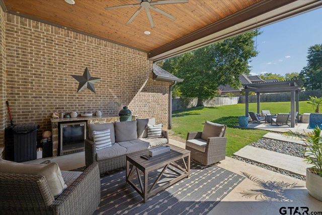 12350 Southhaven, Flint, TX 75762
