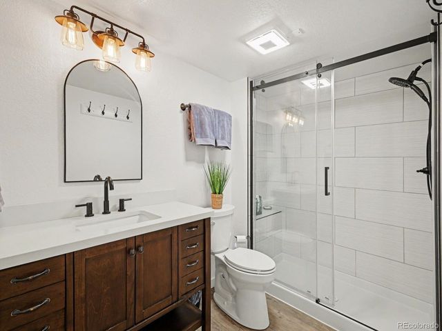 1752 Hogan Ct, Castle Rock, CO 80109