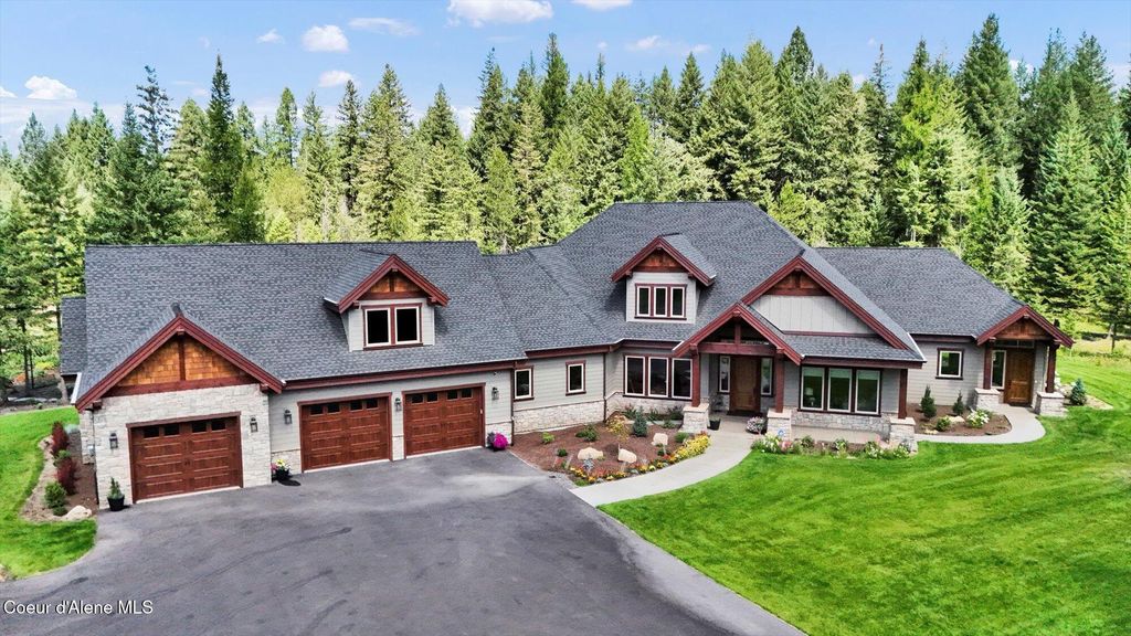 1237 E Amulet Cir, Rathdrum, ID 83858